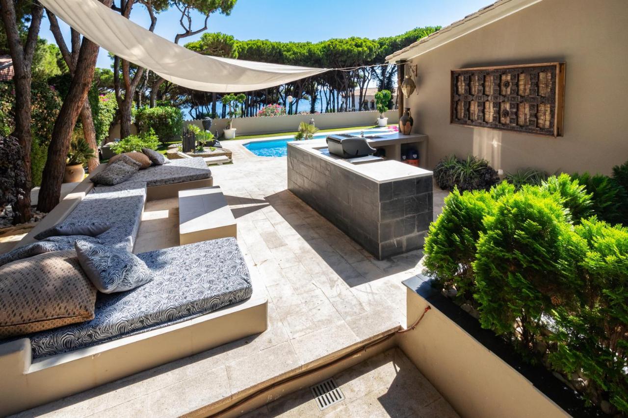 Villa In Puerto Cabopino Marbella Bagian luar foto